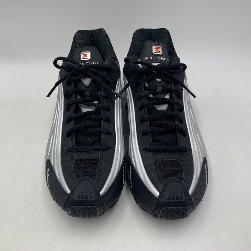 【中古品】【メンズ】 NIKE ナイキ HQ1988-002 SHOX R4 ショックス スニーカー 靴 160-251014-cs-01-izu サイズ：28cm カラー：METALLIC SILVER/RED 万代Net店