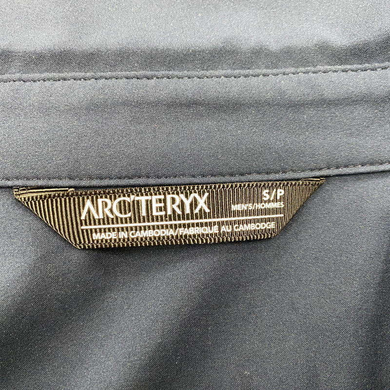 【中古品】【メンズ】 ARC'TERYX アークテリクス 25214-122063 SKYLINE スカイライン SS SHIRT ショートスリーブ シャツ トップス 半袖 144-251017-ya-13-izu サイズ：Ｓ カラー：ネイビー 万代Net店