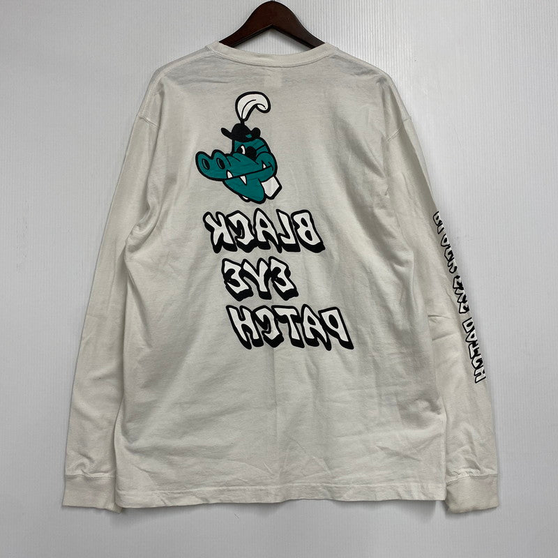 【中古品】【メンズ】 THE BLACK EYE PATCH ブラックアイパッチ × GASIUS ガシアス PIRATES CROCODILE PRINT LS TEE プリント ロングスリーブ Tシャツ 長袖 トップス 142-251025-as-09-izu サイズ：L カラー：ホワイト 万代Net店