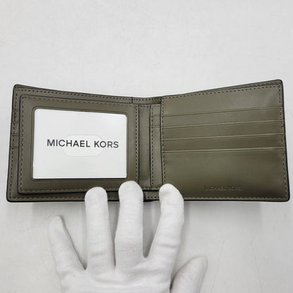 【中古美品】【メンズ/レディース】 Michael Kors マイケルコース COOPER SAFFIANO LEATHER BILLFOLD WALLET WITH PASS CASE 36S5LCOF2U レザー ビルフォールド ウォレット パスケース 財布 201-251027-as-28-izu カラー：オリーブ 万代Net店