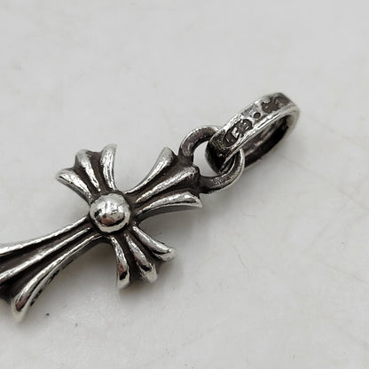 【中古品】【メンズ/レディース】 CHROME HEARTS クロムハーツ 925 CRS BBY FAT クロス ベイビー ファット ペンダントトップ アクセサリー 190-251214-as-10-izu カラー：シルバー 万代Net店