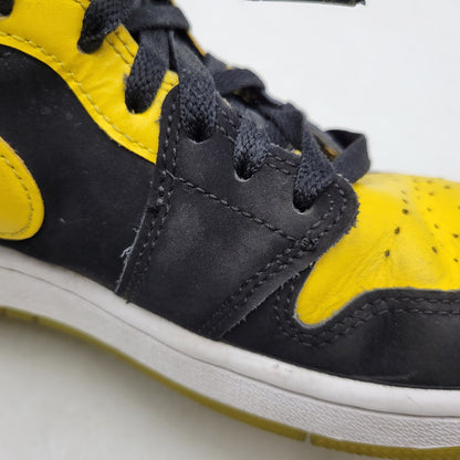 【中古品】【メンズ】 NIKE ナイキ AIR JORDAN 1 MID SE HJ6654-071 エア ジョーダン 1 ミッド SE スニーカー シューズ 靴 160-251027-as-35-izu サイズ：26.5cm カラー：BLACK/VARSITY MAIZE-WHITE 万代Net店