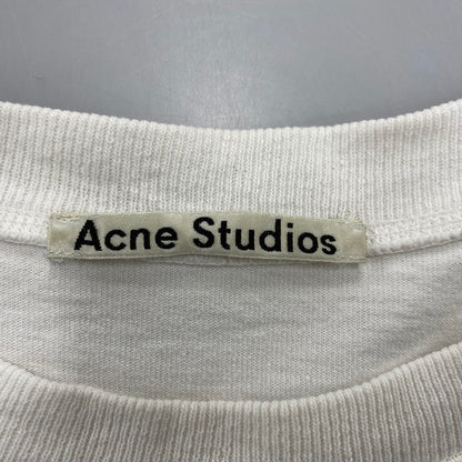 【中古品】【メンズ】 ACNE STUDIOS アクネストゥディオズ OVERSIZED LOGO PRINT SS TEE STUDIOS FN-MN-TSHI000018 オーバーサイズ ロゴ プリント ショートスリーブ Tシャツ 半袖 トップス 141-251102-as-24-izu サイズ：M カラー：ホワイト 万代Net店