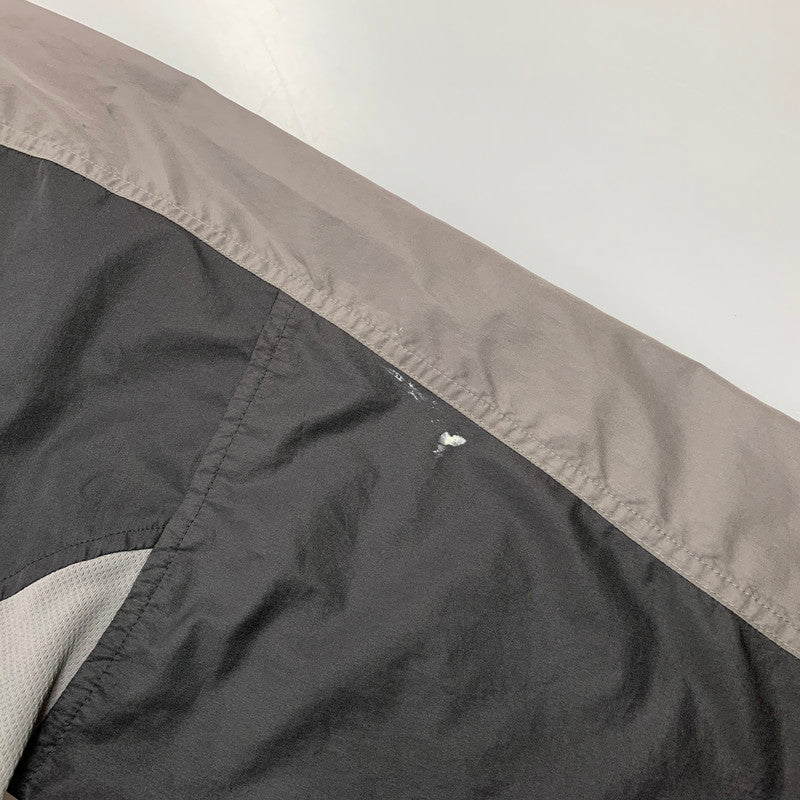 【中古品】【メンズ】 F.C.R.B.×NIKE エフシーアールビー×ナイキ NYLON JACKET ナイロン ジャケット アウター 142-251022-cs-03-izu サイズ：M カラー：グレー 万代Net店