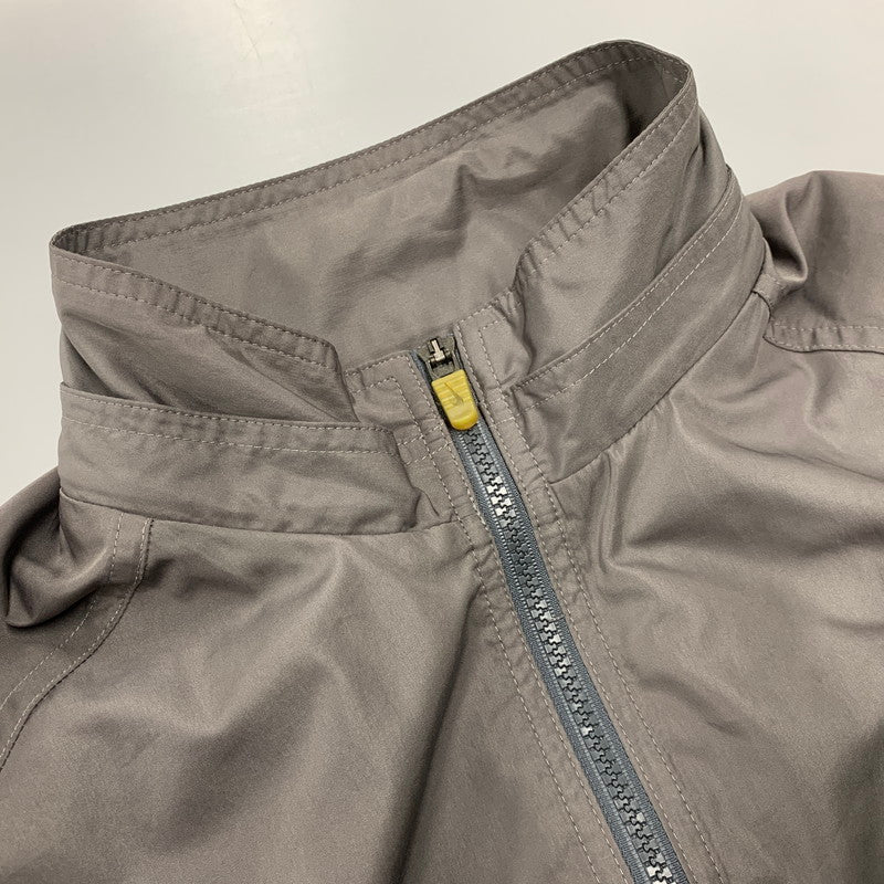 【中古品】【メンズ】 F.C.R.B.×NIKE エフシーアールビー×ナイキ NYLON JACKET ナイロン ジャケット アウター 142-251022-cs-03-izu サイズ：M カラー：グレー 万代Net店