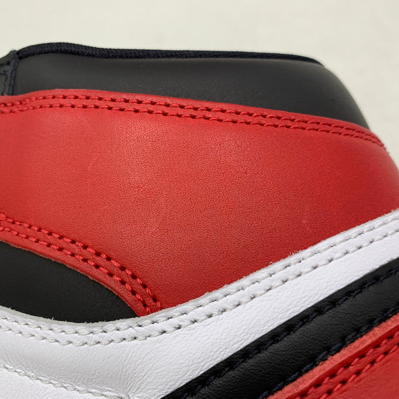 【中古美品】【メンズ】 NIKE ナイキ AIR JORDAN 1 RETRO HIGH OG DZ5485-106 エア ジョーダン 1 レトロ ハイ OG スニーカー シューズ 靴 160-251024-as-02-izu サイズ：28cm カラー：WHITE/BLACK-VARSITY RED-SAIL 万代Net店