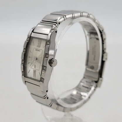 【中古品】【レディース】 SEIKO LUKIA セイコー ルキア 8P QUARTZ 1F20-0BK0 クォーツ 腕時計 197-251028-as-37-izu カラー：シルバー 万代Net店