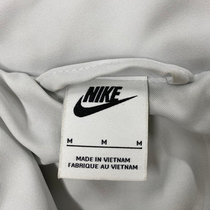 【中古品】【レディース】 NIKE ナイキ WMNS NSW BIG SWOOSH FAUX FUR JACKET DO3792-025 ウィメンズ ビッグスウッシュ フェイクファージャケット アウター 169-251028-as-23-izu サイズ：M カラー：ライトブルー 万代Net店