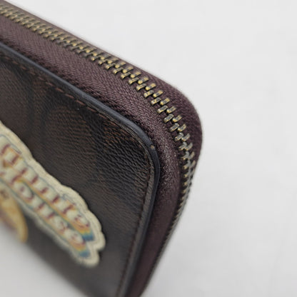 【中古品】【レディース】 COACH コーチ × DISNEY ディズニー SIGNATURE ROUND ZIP LONG WALLET F31350 シグネチャー ラウンドジップ ロングウォレット 長財布 181-251028-as-38-izu カラー：ブラウン 万代Net店