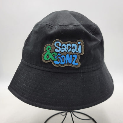 【中古品】【メンズ/レディース】 Sacai サカイ × MARK GONZALES マークゴンザレス × NEWERA ニューエラ ONE LOVE HAT ハット 帽子 185-251027-as-03-izu サイズ：M/L カラー：ブラック 万代Net店