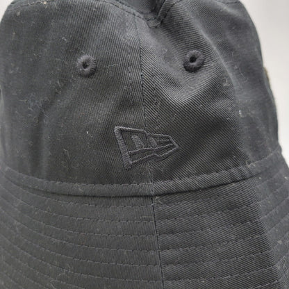 【中古品】【メンズ/レディース】 Sacai サカイ × MARK GONZALES マークゴンザレス × NEWERA ニューエラ ONE LOVE HAT ハット 帽子 185-251027-as-03-izu サイズ：M/L カラー：ブラック 万代Net店