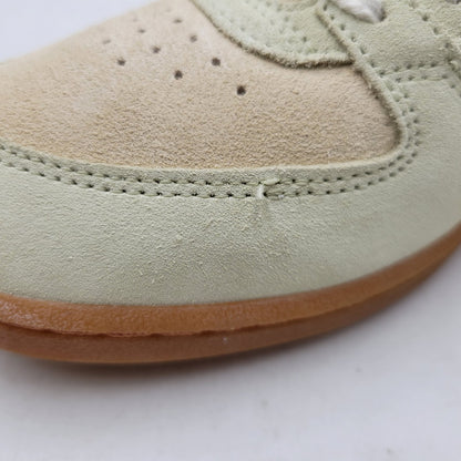 【中古美品】【メンズ/レディース】 asics アシックス SKYHAND OG 1203A452-251 スカイハンド OG スニーカー シューズ 靴 162-251030-as-37-izu サイズ：25.5cm カラー：MARZIPAN/DRIED LEAF GREEN 万代Net店