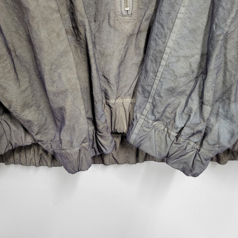 【中古美品】【メンズ】 KONTOR コントール AURORA DYED PULLOVER BLOUSON KON-BL03251 オーロラダイ プルオーバー ブルゾン 140-251030-as-23-izu サイズ：2 カラー：ASH GREY 万代Net店