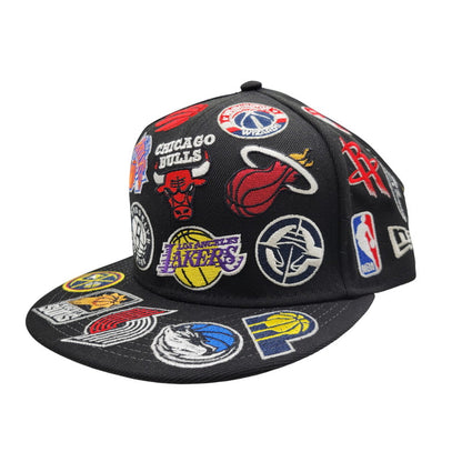 【中古品】【メンズ/レディース】 NEWERA ニューエラ TEAM LOGO ALLOVER チームロゴ オールオーバー NBA 9FIFTY ナインフィフティーSNAPBACK CAP スナップバック キャップ 帽子 185-251108-ya-10-izu サイズ：M/L カラー：BLACK 万代Net店