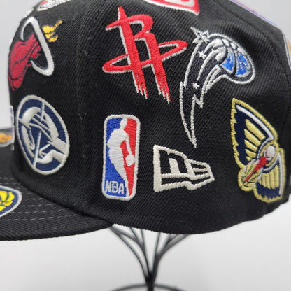 【中古品】【メンズ/レディース】 NEWERA ニューエラ TEAM LOGO ALLOVER チームロゴ オールオーバー NBA 9FIFTY ナインフィフティーSNAPBACK CAP スナップバック キャップ 帽子 185-251108-ya-10-izu サイズ：M/L カラー：BLACK 万代Net店