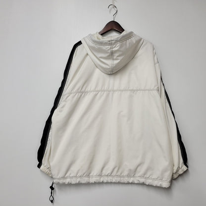 【中古品】【メンズ】 NIKE ナイキ HOODED NYLON PULLOVER JACKET フーデッド ナイロン プルオーバー ジャケット 銀タグ 146-251104-as-02-izu サイズ：100 カラー：ホワイト 万代Net店