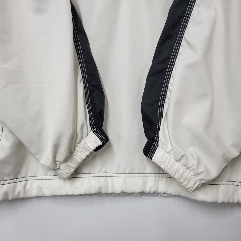 【中古品】【メンズ】 NIKE ナイキ HOODED NYLON PULLOVER JACKET フーデッド ナイロン プルオーバー ジャケット 銀タグ 146-251104-as-02-izu サイズ：100 カラー：ホワイト 万代Net店