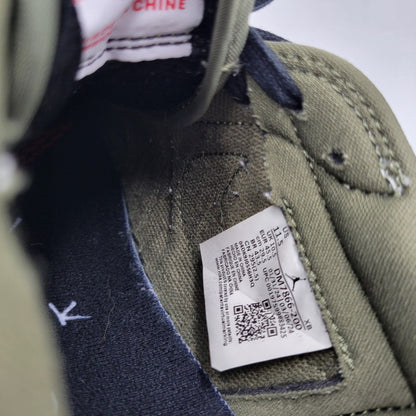 【中古品】【メンズ】 NIKE ナイキ × TRAVIS SCOTT トラヴィススコット AIR JORDAN 1 LOW OG SP DM7866-200 エアジョーダン 1 ロー OG SP スニーカー シューズ 靴 160-251106-as-16-izu サイズ：29.5cm カラー：MEDIUM OLIVE/BLACK-SAIL-MUSLIN 万代Net店