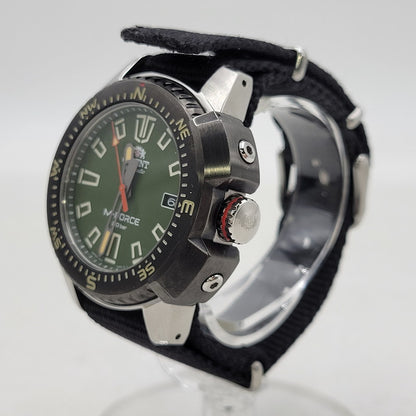 【中古品】【メンズ/レディース】 ORIENT オリエント M-FORCE QUARTZ RN-AC0N03E 自動巻き グリーン文字盤 腕時計 197-251106-as-11-izu カラー：ブラック×シルバー×グリーン 万代Net店