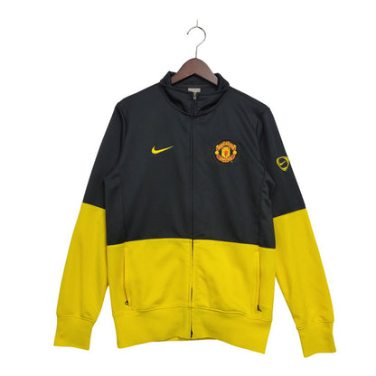 【中古品】【メンズ】 NIKE ナイキ MANCHESTER UNITED TRACK JACKET 355106-017 マンチェスター ユナイテッド トラックジャケット 146-251112-as-20-izu サイズ：M カラー：ブラック×イエロー 万代Net店