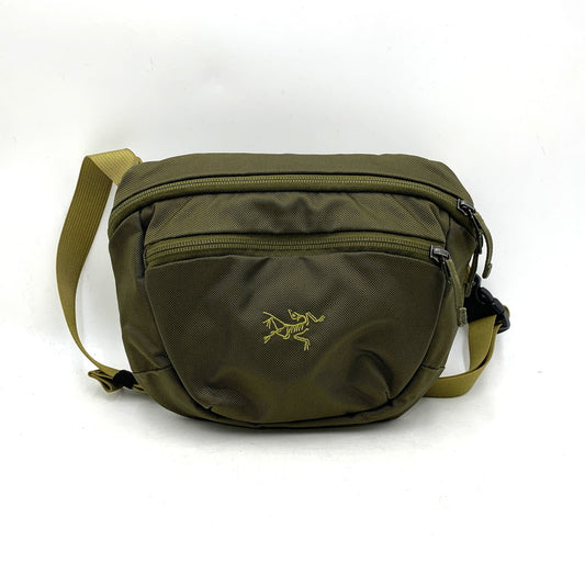 【中古品】【メンズ/レディース】 ARC'TERYX アークテリクス MAKA2 WAISTPACK マカツー ウエストパック カバン 鞄 188-251113-ya-04-izu カラー：カーキ 万代Net店
