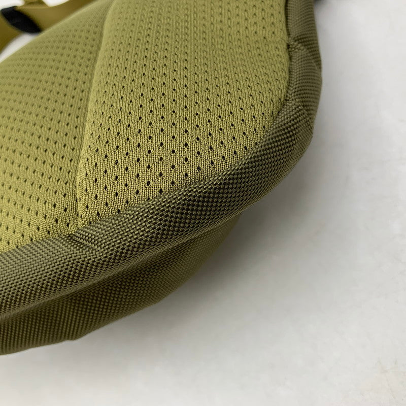 【中古品】【メンズ/レディース】 ARC'TERYX アークテリクス MAKA2 WAISTPACK マカツー ウエストパック カバン 鞄 188-251113-ya-04-izu カラー：カーキ 万代Net店