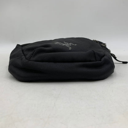 【中古品】【メンズ/レディース】 ARC'TERYX アークテリクス MAKAマカ 1 WAIST PACK ウエストパック カバン 鞄 188-251113-ya-05-izu カラー：BLACK 万代Net店