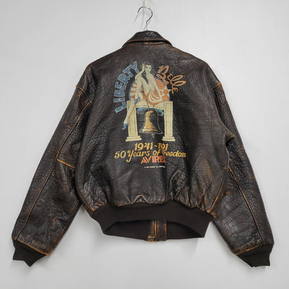 【現状渡し品】【メンズ】 AVIREX アヴィレックス A-2 FLIGHT JACKET フライトジャケット 50周年記念 ピンナップガール アウター 146-251109-as-11-izu サイズ：XS カラー：ブラウン系 万代Net店