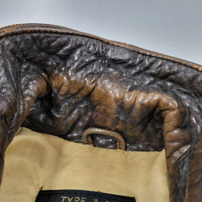 【現状渡し品】【メンズ】 AVIREX アヴィレックス A-2 FLIGHT JACKET フライトジャケット 50周年記念 ピンナップガール アウター 146-251109-as-11-izu サイズ：XS カラー：ブラウン系 万代Net店