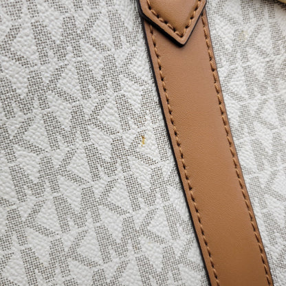 【中古品】【レディース】 SIGNATURE 2WAY BAG 30F9G0HS1B シグネチャー ハンドバッグ ショルダーバッグ カバン 鞄 188-251111-as-06-izu カラー：ホワイト×ブラウン 万代Net店