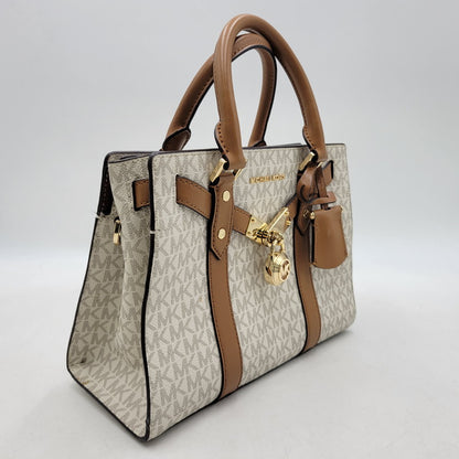 【中古品】【レディース】 SIGNATURE 2WAY BAG 30F9G0HS1B シグネチャー ハンドバッグ ショルダーバッグ カバン 鞄 188-251111-as-06-izu カラー：ホワイト×ブラウン 万代Net店