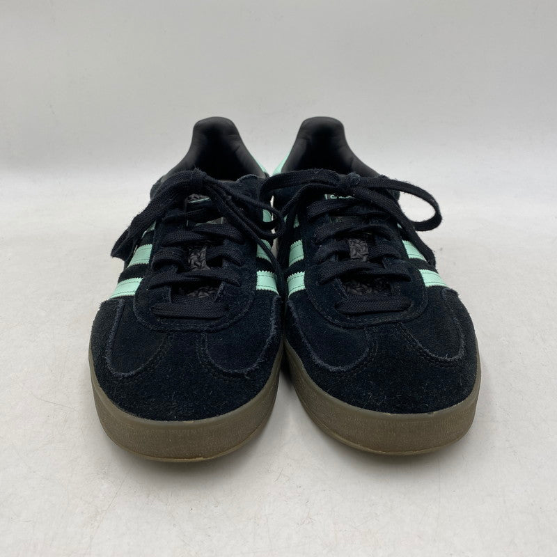 【中古品】【メンズ/レディース】 adidas アディダス JR7112 GAZELLE INDOOR ガゼル インドア スニーカー 靴 シューズ 161-251110-ya-11-izu サイズ：26cm カラー：Core Black / Clear Mint / Gum 万代Net店