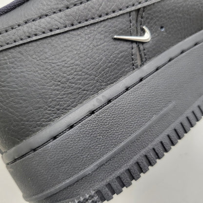 【中古美品】【メンズ】 NIKE ナイキ HQ1180-001 WOMEN'S AIR FORCE 1 LOW ウィメンズ エア フォース ワン ロー スニーカー シューズ 靴 160-251113-cs-19-izu サイズ：27.5cm カラー：BLACK/METALLIC SILVER 万代Net店