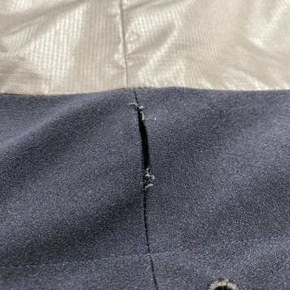 【中古品】【メンズ】 MOUNTAIN OF MOODS マウンテンオブムーズ POLARTEC CLASSIC300 FLEECE REVERSIBLED VEST M/M3150-CS03 ポーラテック クラシック300 フリース リバーシブル ベスト 144-251123-as-06-izu サイズ：L カラー：ブラック/グレー 万代Net店