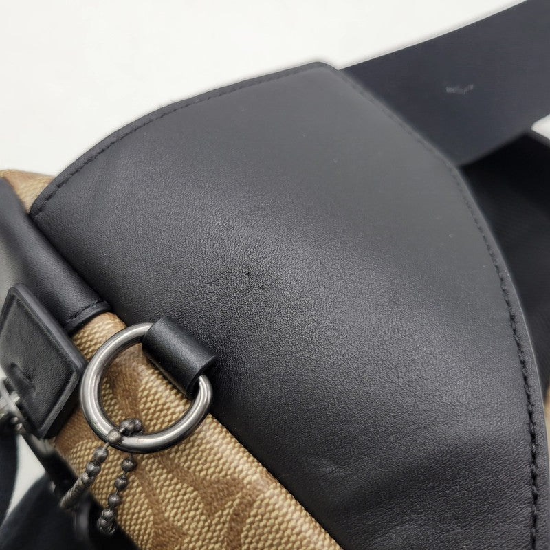 【中古品】【メンズ/レディース】 COACH コーチ × STAR WARS スターウォーズ WAIST BAG F79950 ウエストバッグ カバン 鞄 180-251113-as-12-izu カラー：ブラウン×ブラック 万代Net店