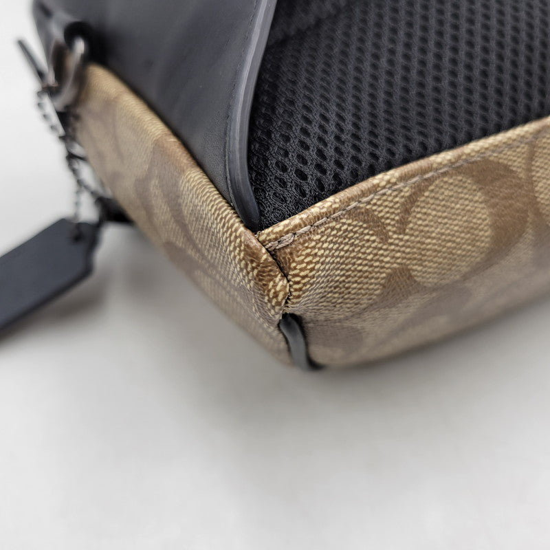 【中古品】【メンズ/レディース】 COACH コーチ × STAR WARS スターウォーズ WAIST BAG F79950 ウエストバッグ カバン 鞄 180-251113-as-12-izu カラー：ブラウン×ブラック 万代Net店