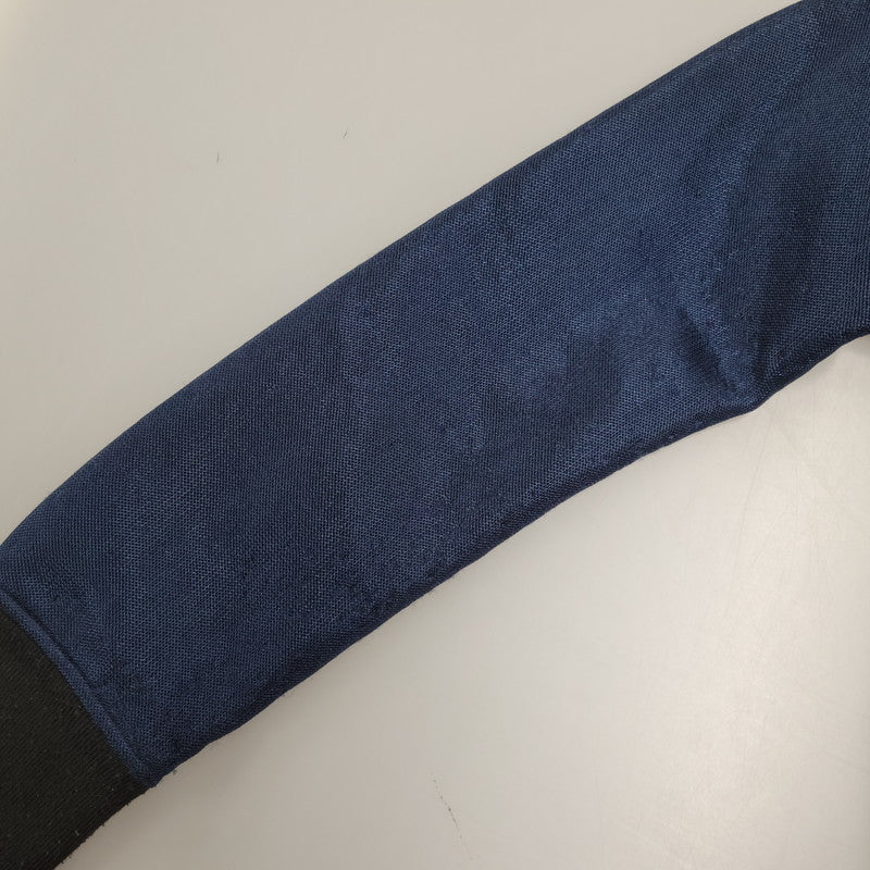 【中古品】【メンズ】 STUSSY ステューシー WORLD TOUR BACKPRINT POLYESTER JACKET ワールドツアー バックプリント ポリエステル ジャケット アウター 142-251123-cs-11-izu サイズ：M カラー：ネイビー×ブラック 万代Net店