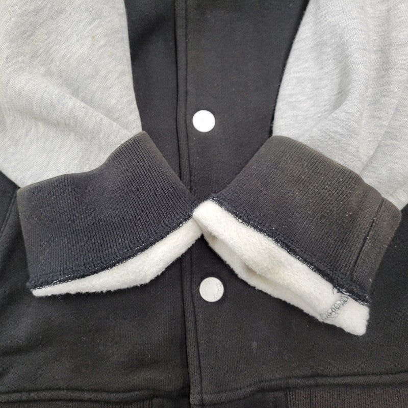 【中古品】【メンズ】 STUSSY ステューシー 80 SWEAT SUTADIUM JACKET スウェット スタジアム ジャケット アウター 142-251123-cs-09-izu サイズ：M カラー：ブラック 万代Net店