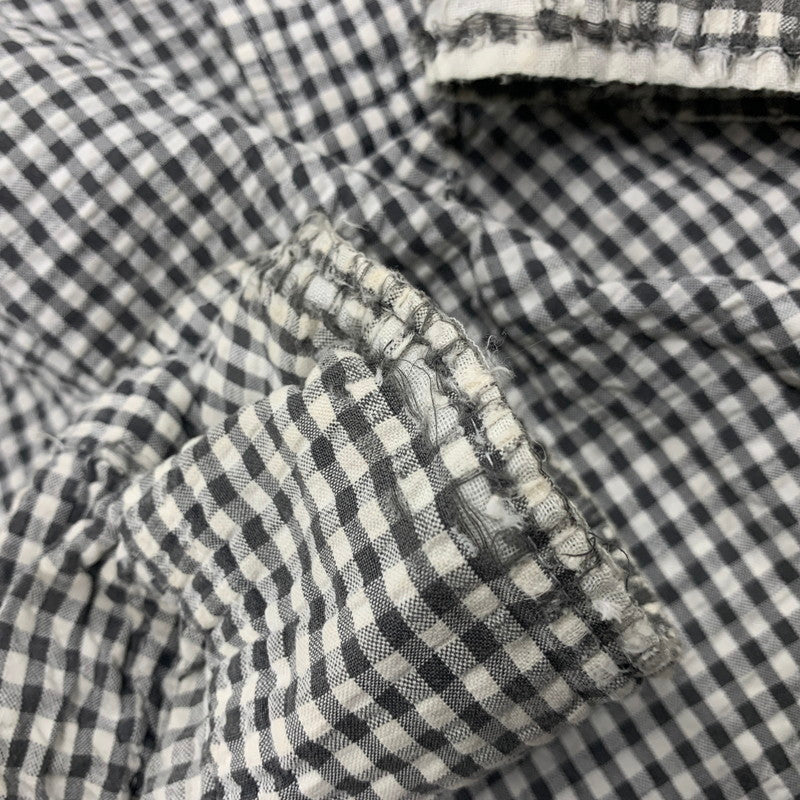 【現状渡し品】【メンズ】 GOODENOUGH グッドイナフ SEERSUCKER PULLOVER L/S SHIRT シアサッカー プルオーバー ロングスリーブ シャツ 長袖 トップス 146-251116-as-01-izu カラー：グレー×ホワイト 万代Net店