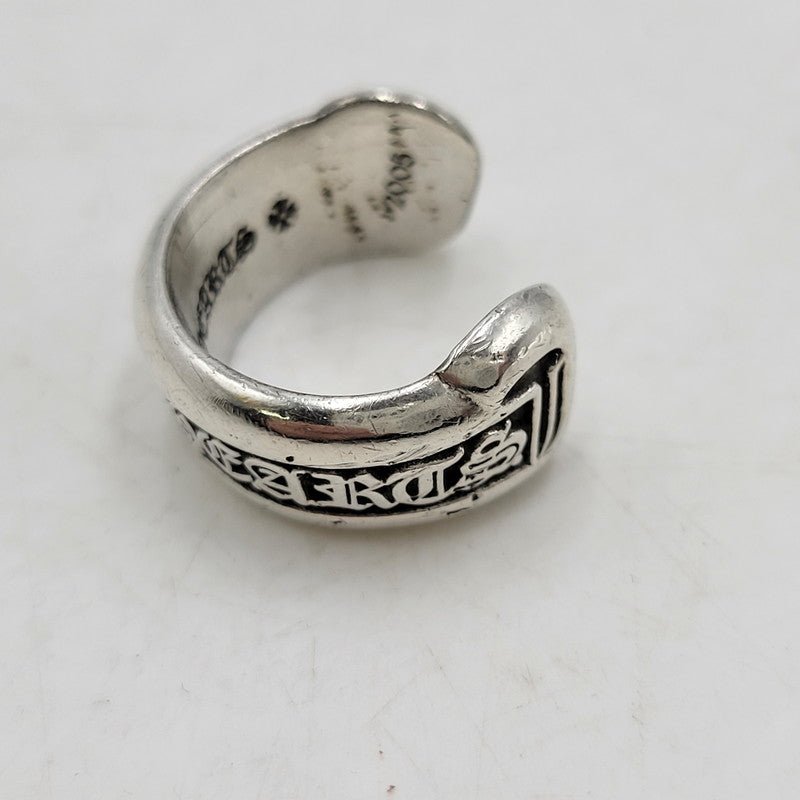 【中古品】【メンズ/レディース】 CHROME HEARTS クロムハーツ 925 SM SCROLL LABEL スクロールラベルリング 指輪 アクセサリー 190-251214-as-02-izu カラー：シルバー 万代Net店