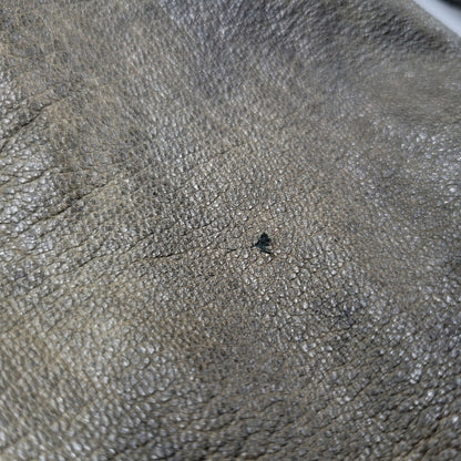 【現状渡し品】【メンズ】 AVIREX アヴィレックス THUNDER BAY 25TH GOAT LEATHER JACKET 6191001 サンダーベイ 25周年記念 ゴートレザー ジャケット アウター 145-251117-as-03-izu カラー：ブラック 万代Net店