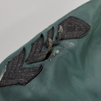 【現状渡し品】【メンズ】 ALPHA INDUSTRIES アルファインダストリーズ × SARCASTIC サキャスティック MA-1 FLIGHT JACKET SB0-1195-99 フライトジャケット USA製 アウター 145-251117-as-06-izu サイズ：L カラー：グリーン 万代Net店