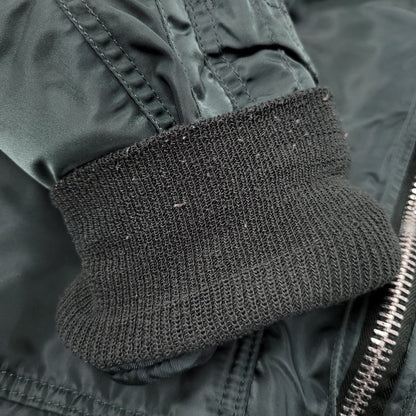 【現状渡し品】【メンズ】 ALPHA INDUSTRIES アルファインダストリーズ × SARCASTIC サキャスティック MA-1 FLIGHT JACKET SB0-1195-99 フライトジャケット USA製 アウター 145-251117-as-06-izu サイズ：L カラー：グリーン 万代Net店