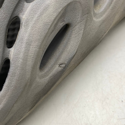 【中古品】【メンズ】 adidas アディダス YEEZY FOAM RUNNER IE4931 イージー フォーム ランナー サンダル シューズ 靴 161-251202-as-09-izu サイズ：27.5cm カラー：グレー 万代Net店