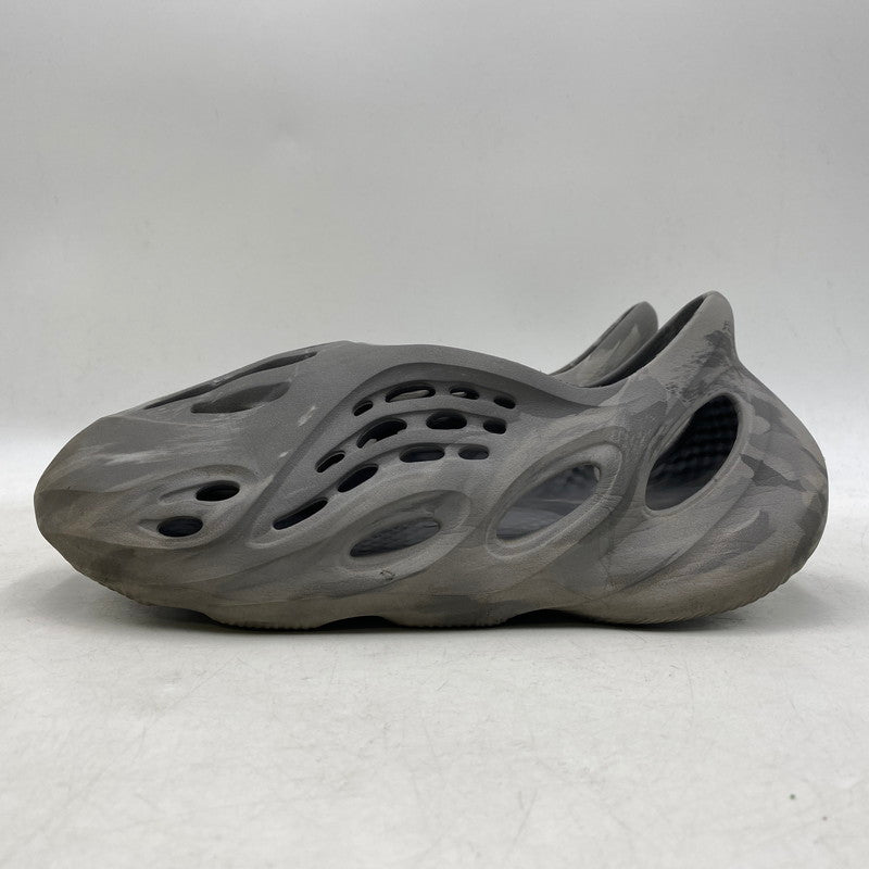 【中古品】【メンズ】 adidas アディダス YEEZY FOAM RUNNER IE4931 イージー フォーム ランナー サンダル シューズ 靴 161-251202-as-09-izu サイズ：27.5cm カラー：グレー 万代Net店