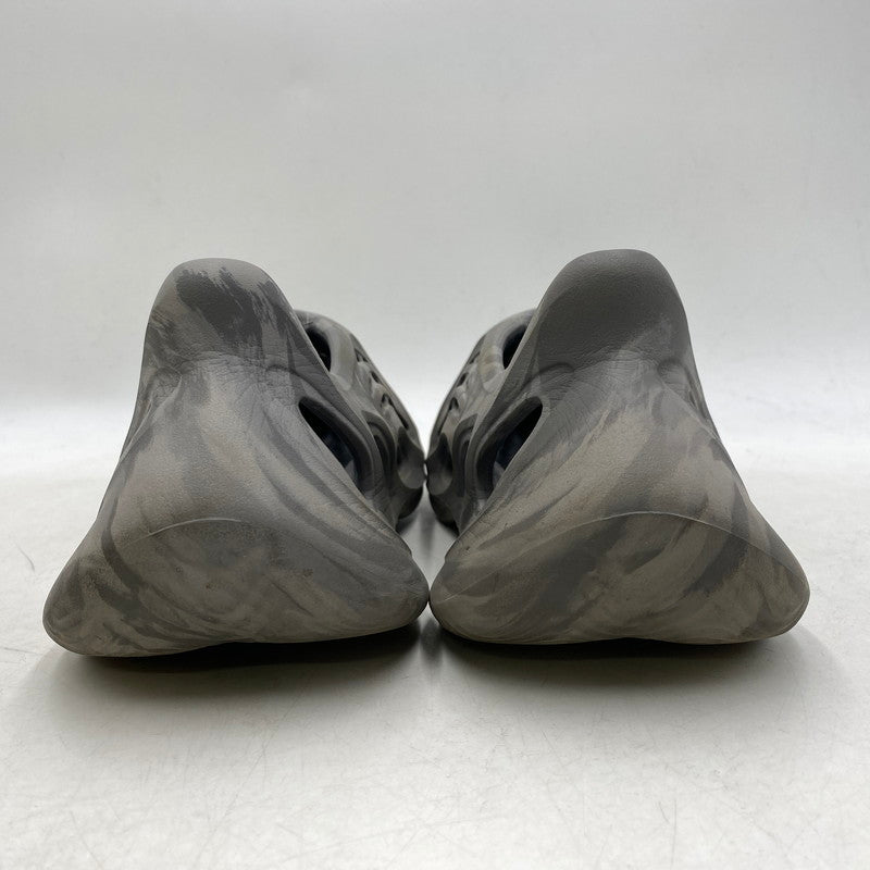 【中古品】【メンズ】 adidas アディダス YEEZY FOAM RUNNER IE4931 イージー フォーム ランナー サンダル シューズ 靴 161-251202-as-09-izu サイズ：27.5cm カラー：グレー 万代Net店