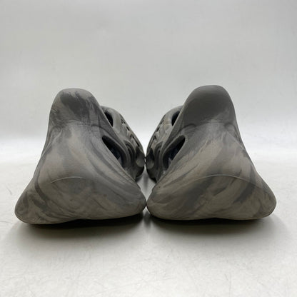 【中古品】【メンズ】 adidas アディダス YEEZY FOAM RUNNER IE4931 イージー フォーム ランナー サンダル シューズ 靴 161-251202-as-09-izu サイズ：27.5cm カラー：グレー 万代Net店