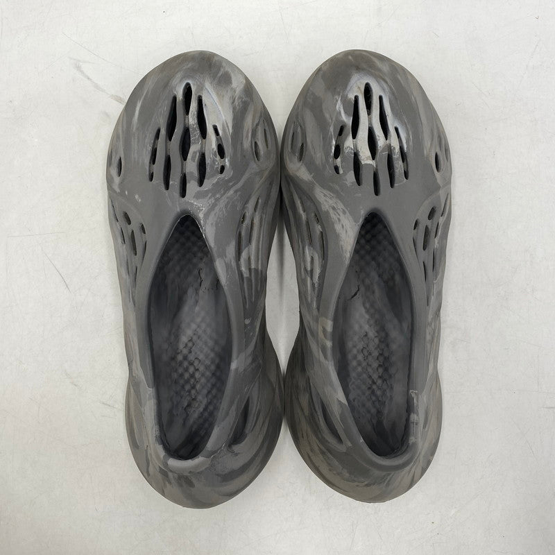 【中古品】【メンズ】 adidas アディダス YEEZY FOAM RUNNER IE4931 イージー フォーム ランナー サンダル シューズ 靴 161-251202-as-09-izu サイズ：27.5cm カラー：グレー 万代Net店