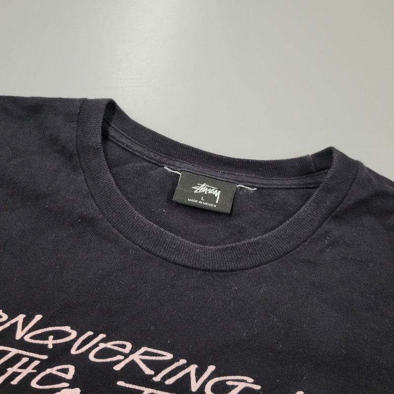 【中古品】【メンズ】 STUSSY ステューシー WHO JAH BLESS NO MAN CURSE SS TEE ショートスリーブ Tシャツ 半袖 トップス 142-251123-as-30-izu サイズ：L カラー：ブラック 万代Net店