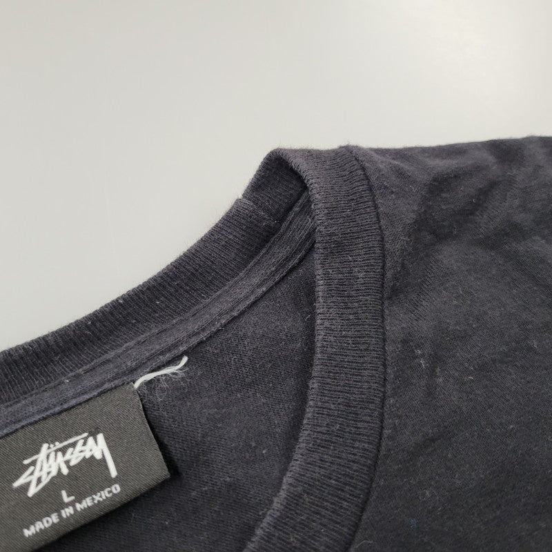 【中古品】【メンズ】 STUSSY ステューシー WHO JAH BLESS NO MAN CURSE SS TEE ショートスリーブ Tシャツ 半袖 トップス 142-251123-as-30-izu サイズ：L カラー：ブラック 万代Net店